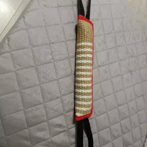 Brinquedo de Treino de Puxar para Cães recebido do cliente B***i.