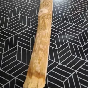 Recebido brinquedo de madeira para mastigar de cliente E****a.