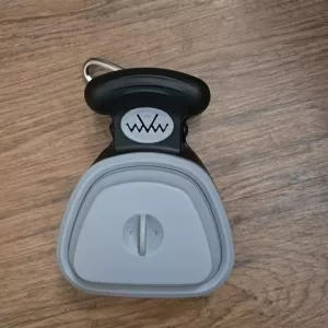 Recebido o recolhedor portátil de dejetos para cães do cliente B*****o.